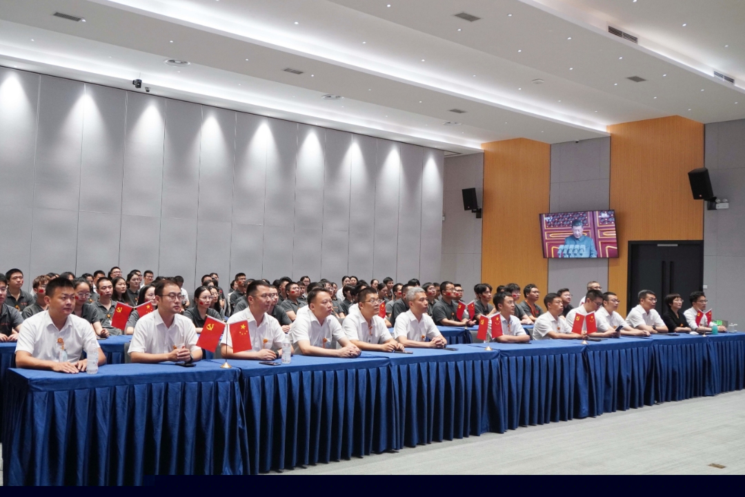 7fb46994b7e394ef14c1f2d9c04647d6.jpg 7fb46994b7e394ef14c1f2d9c04647d6.jpg