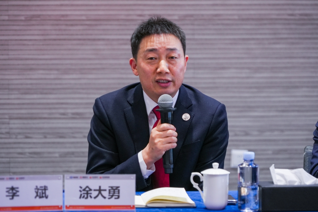 d61439056e70948f67d388aec6127dd8.jpg d61439056e70948f67d388aec6127dd8.jpg