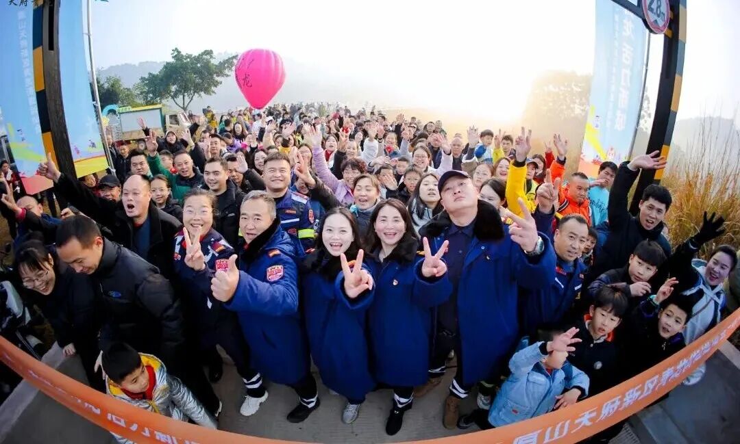 8cdee6ba7dda088c85c686c590c548b8.jpg 8cdee6ba7dda088c85c686c590c548b8.jpg