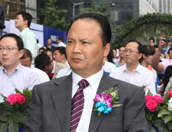 十一屆全國政協(xié)常委、通威集團董事局主席劉漢元出席啟動儀式